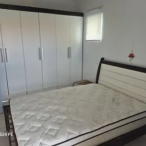 Cabo Frio- Casa Pe Na Areia - Vista Mar- Garagem Coberta Privativa 2 Vagas - Ate 10 Pessoas Casa de Férias Cabo Frio